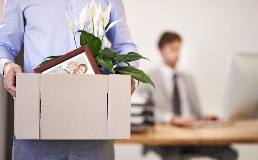 استخدام پس از تعدیل شدن آسان نیست اما باید امیدوار بود